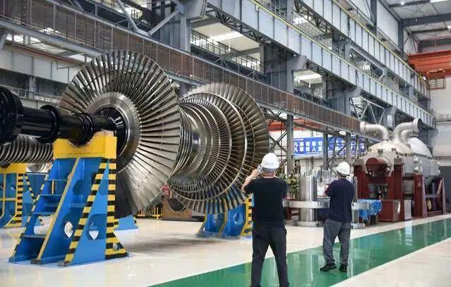 全國經濟媒體走進東方汽輪機見證工業(yè)奮進之力